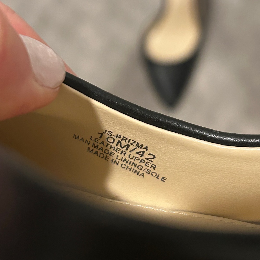 Jessica Simpson Prizma Leather D'Orsay Pumps - Picture 3 of 4